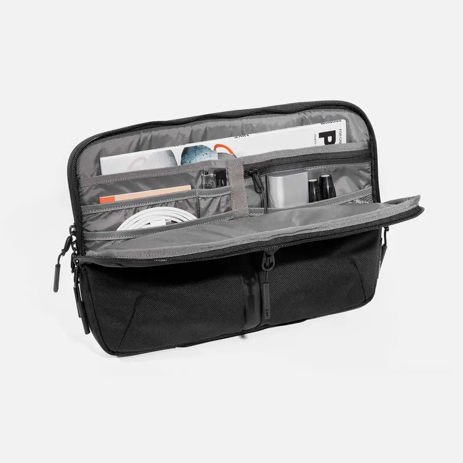 Tech Folio 13" - Image 6