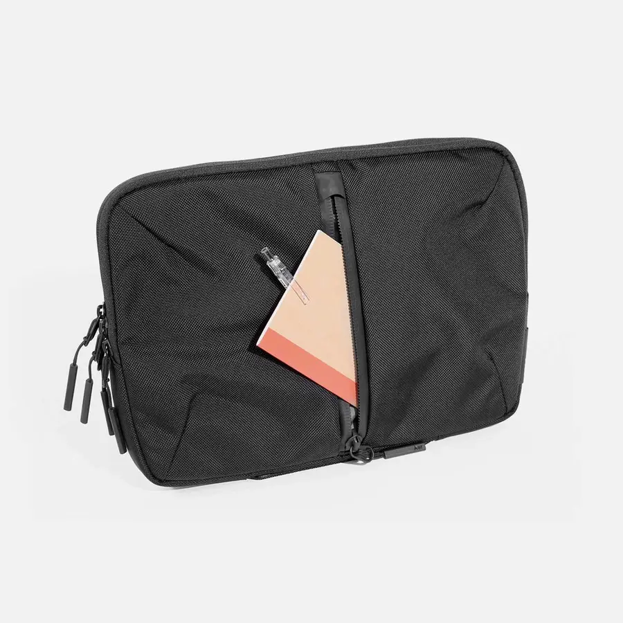 Tech Folio 13" - Image 9